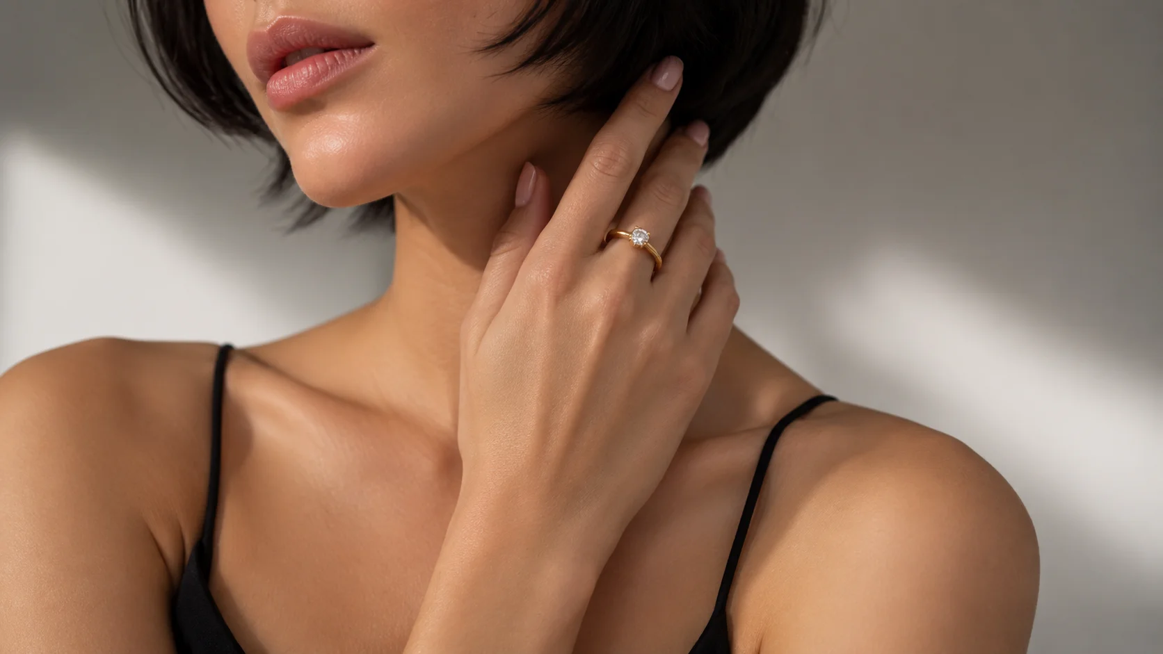 Woman wearing an elegant necklace